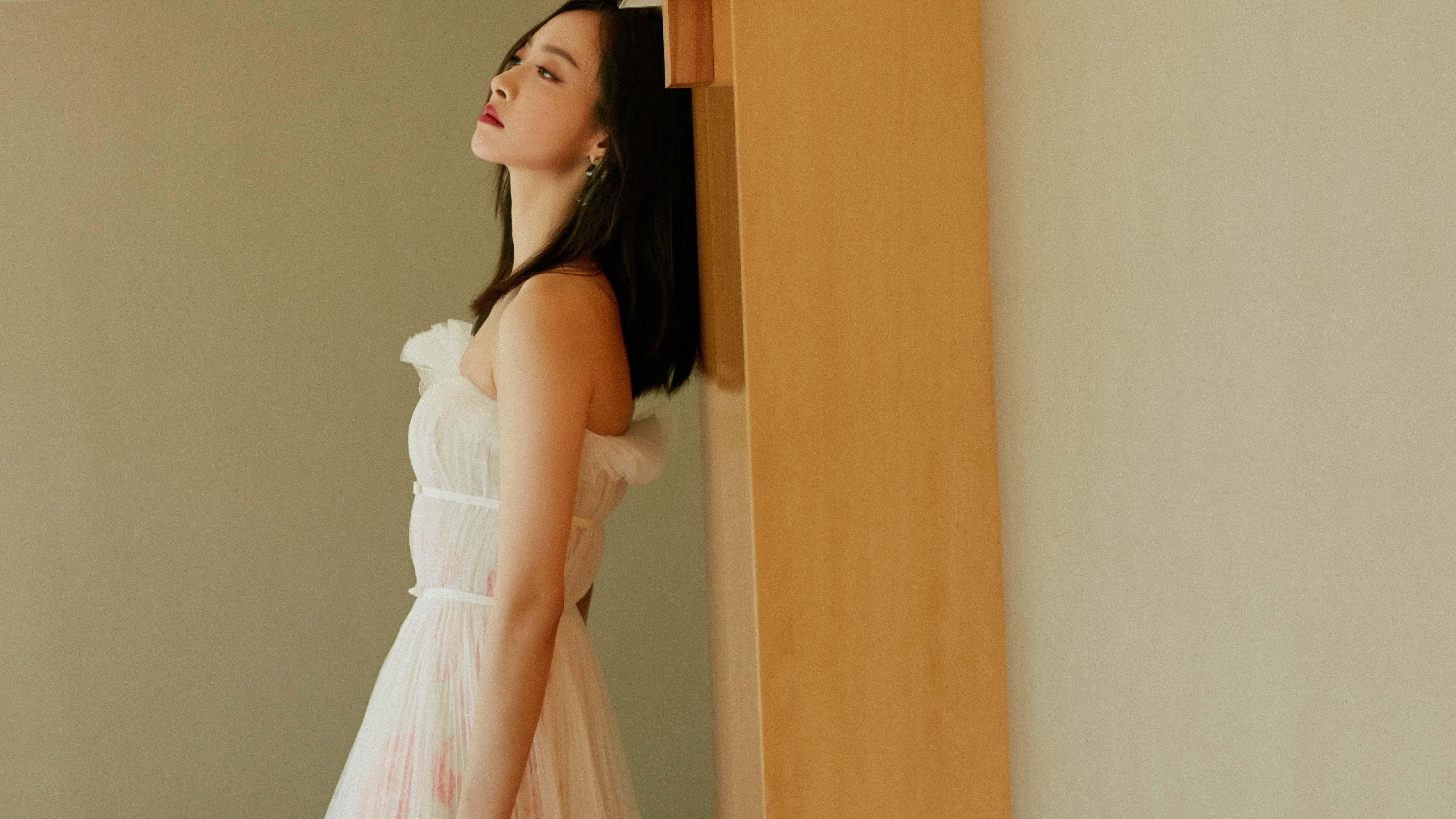 骑士速胜火箭，当利拉德决定三节打卡时，第四节只是他的个人时刻